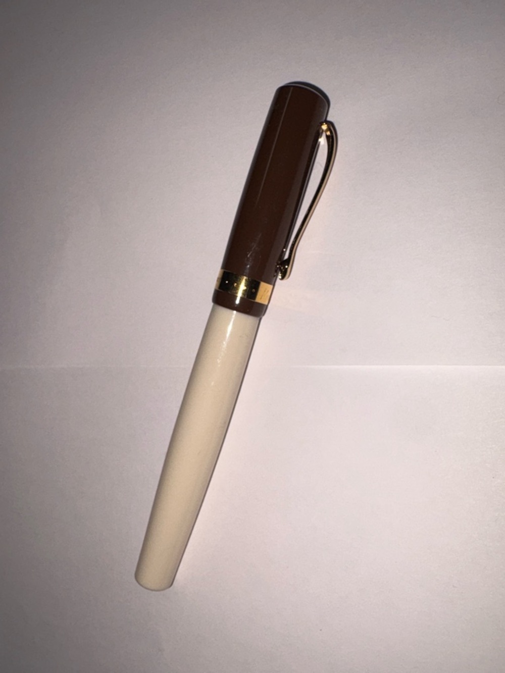 Kaweco Student Fountain Pen- Fine Nib- Brown/Gold Trim- Never Used